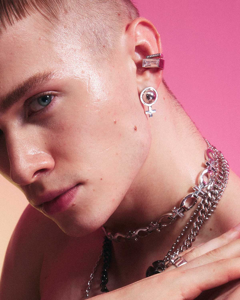 Dare to Shine: The Rise of Ear Stud Fashion with OLUV Jewelry