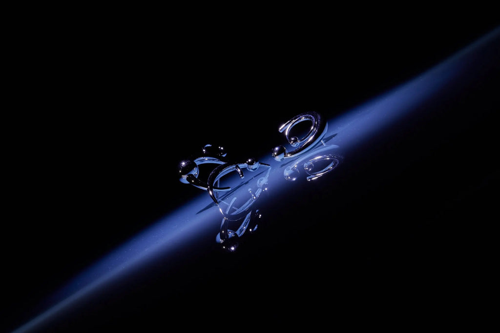 OLUV GRAVITY Series Banner