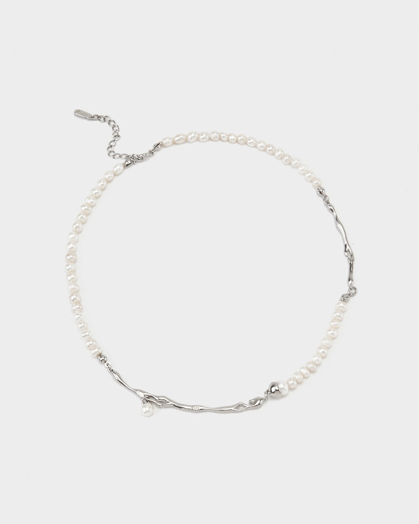 diamond choker necklaces, sapphire choker necklaces, ruby choker necklaces
