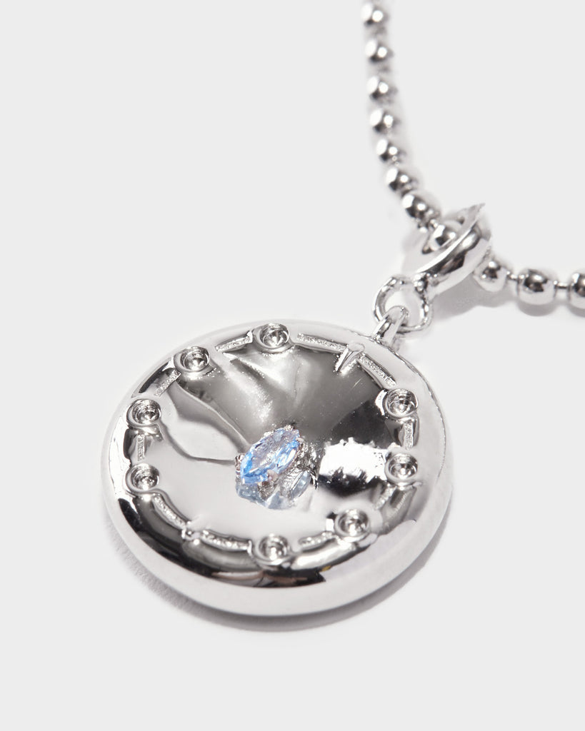 glow in the dark necklace, UV necklace, neon necklace