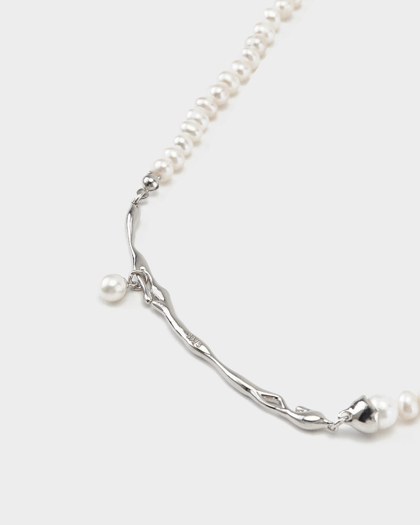 leaf necklaces, vine necklaces, nature necklaces