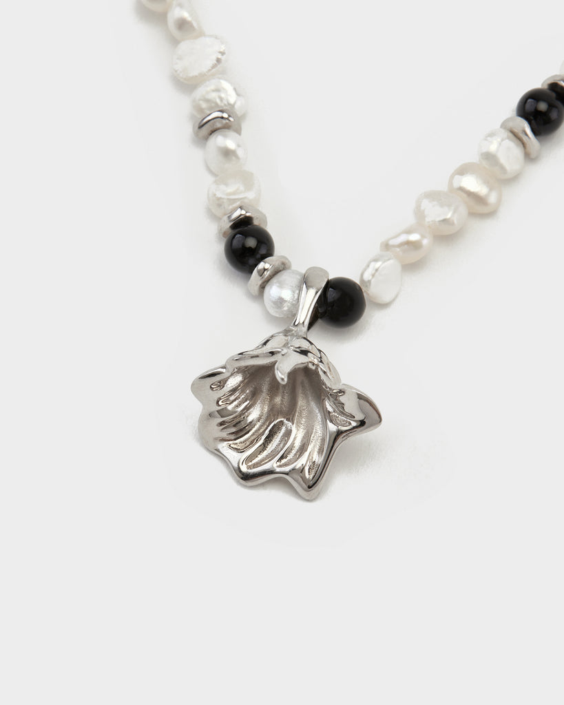 personalized necklaces, custom necklaces, engraved necklaces