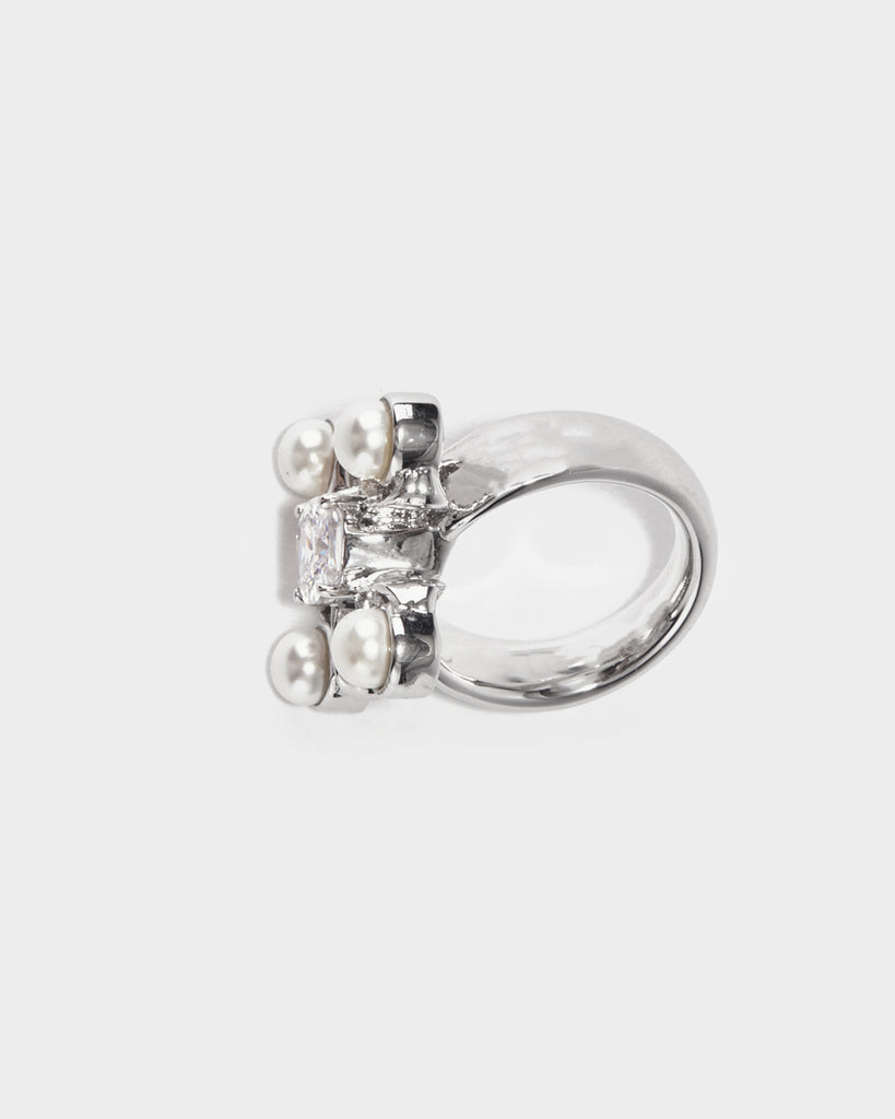 white gold art deco ring, white gold art nouveau ring, white gold baroque ring