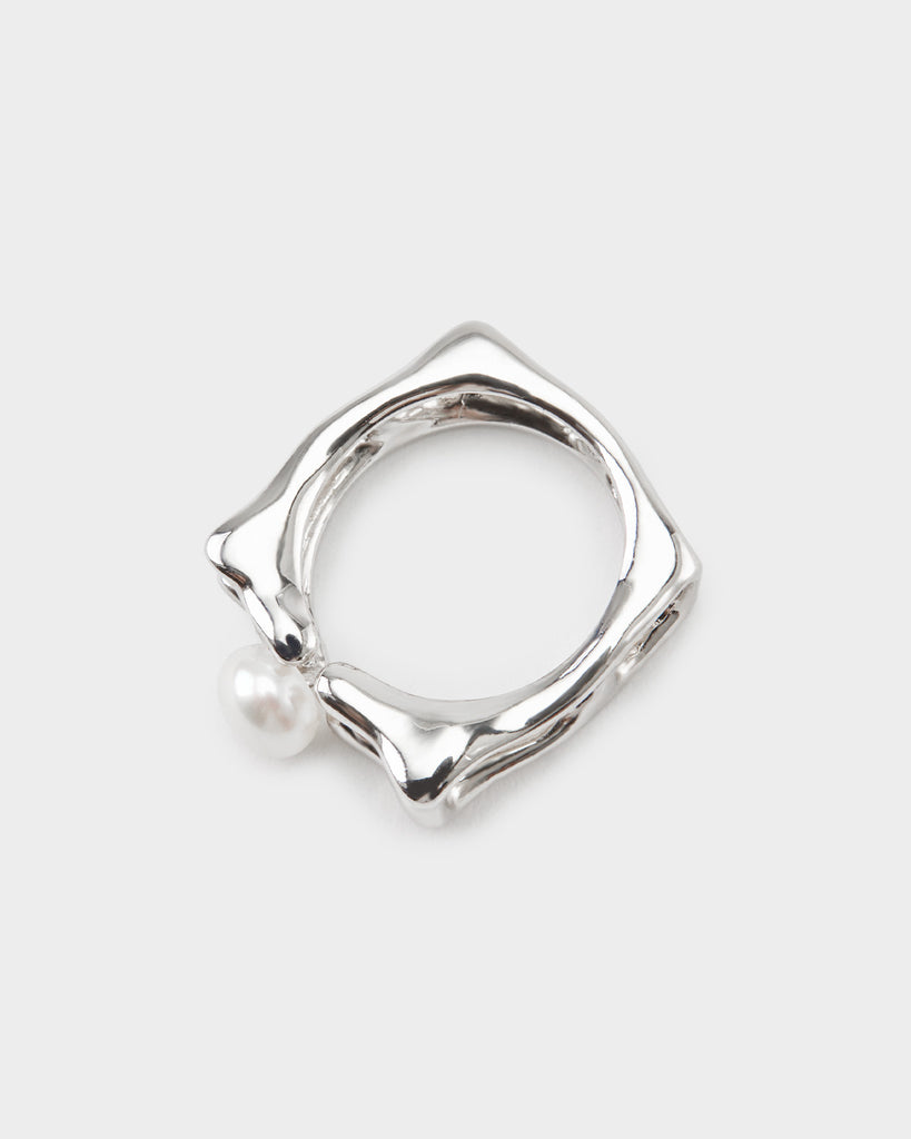 white gold fashion ring, white gold trendy ring, white gold modern ring