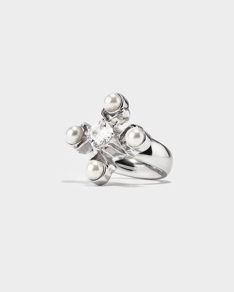 white gold pearl ring, white gold opal ring, white gold aquamarine ring